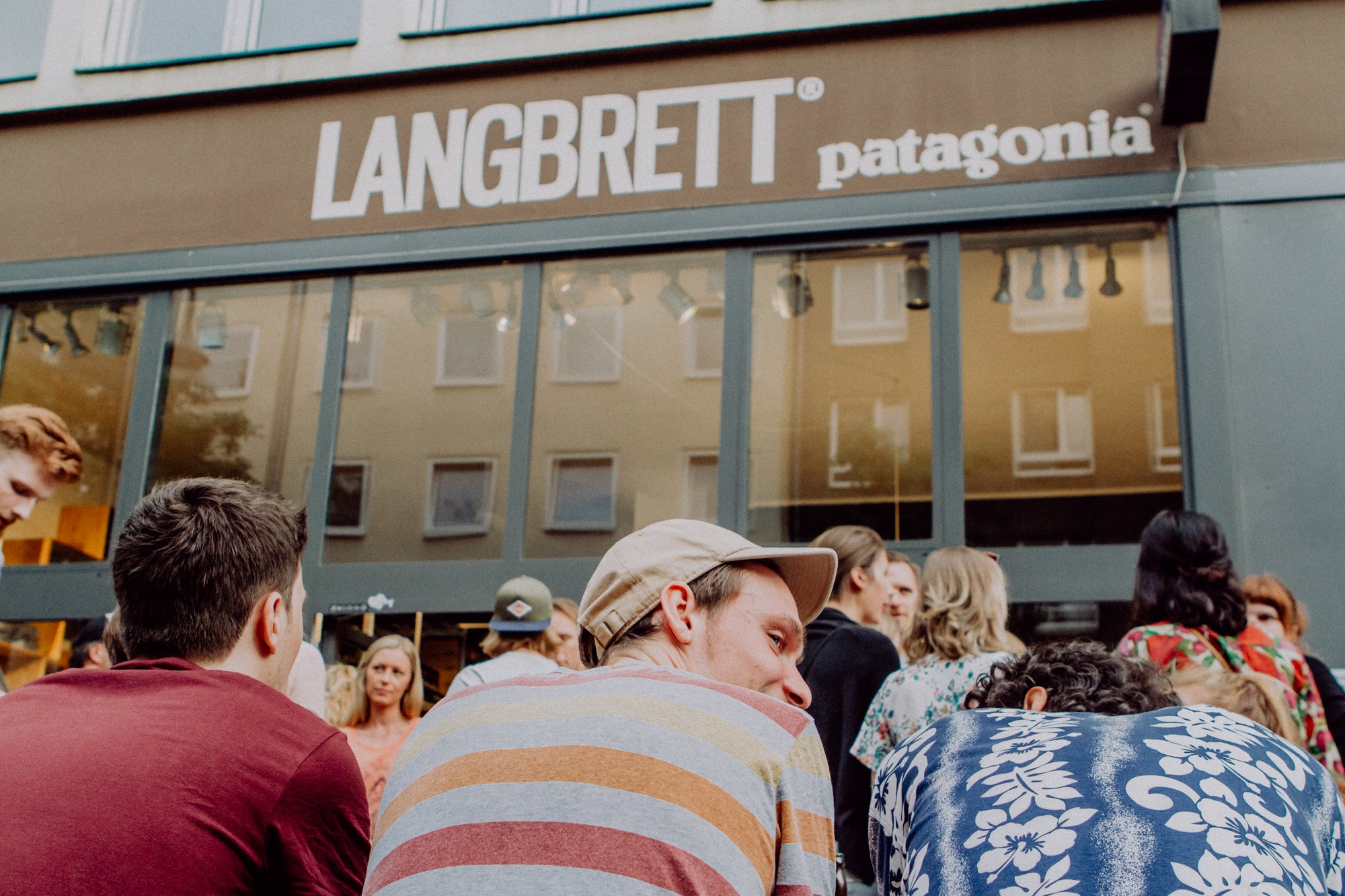LANGBRETT Klub Veranstaltung im lokalen Store in Düsseldorf.
