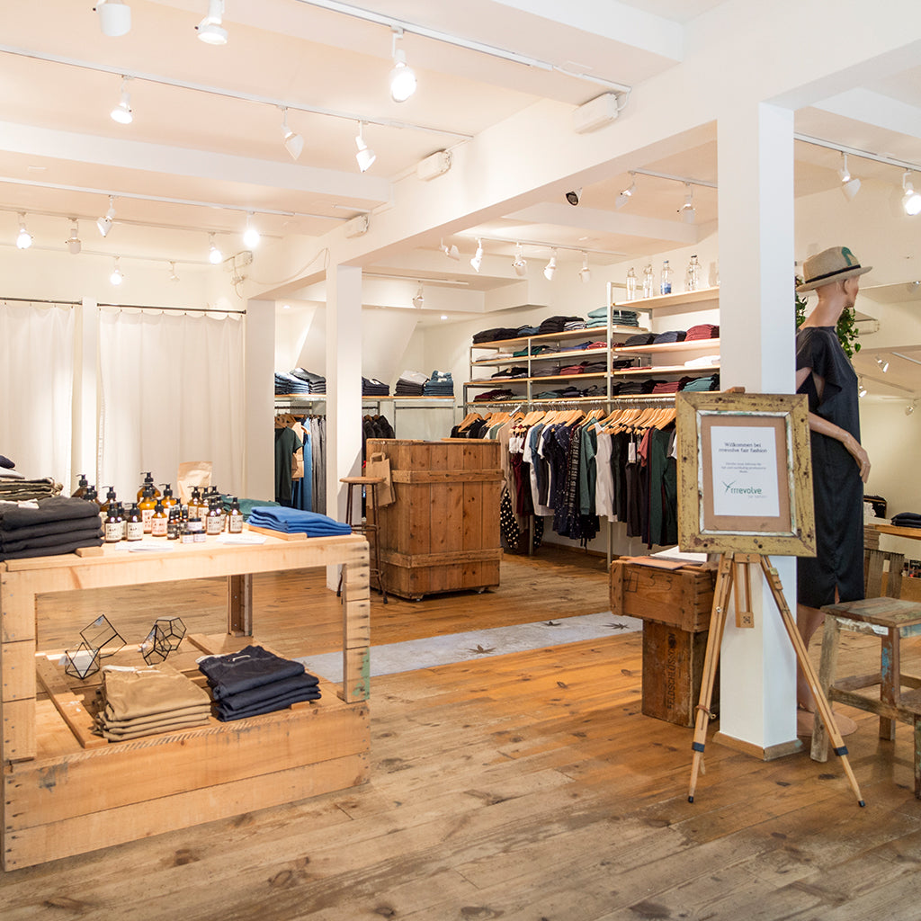 rrrevolve edo concept store